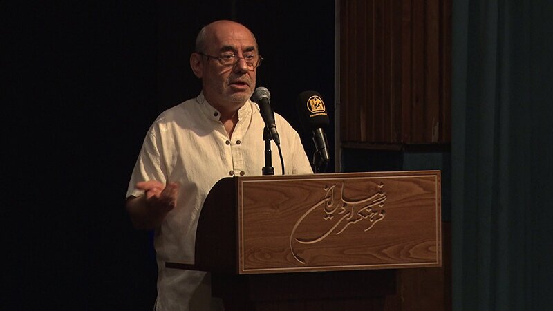 مراسم گرامیداشت یاد استاد احمد پژمان برگزار شد مراسم گرامیداشت یاد استاد احمد پژمان برگزار شد