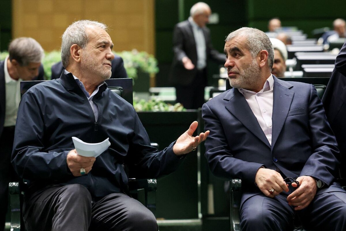 صحن علنی مجلس شورای اسلامی به‌ریاست محمدباقر قالیباف از لحظاتی پیش آغاز شد.