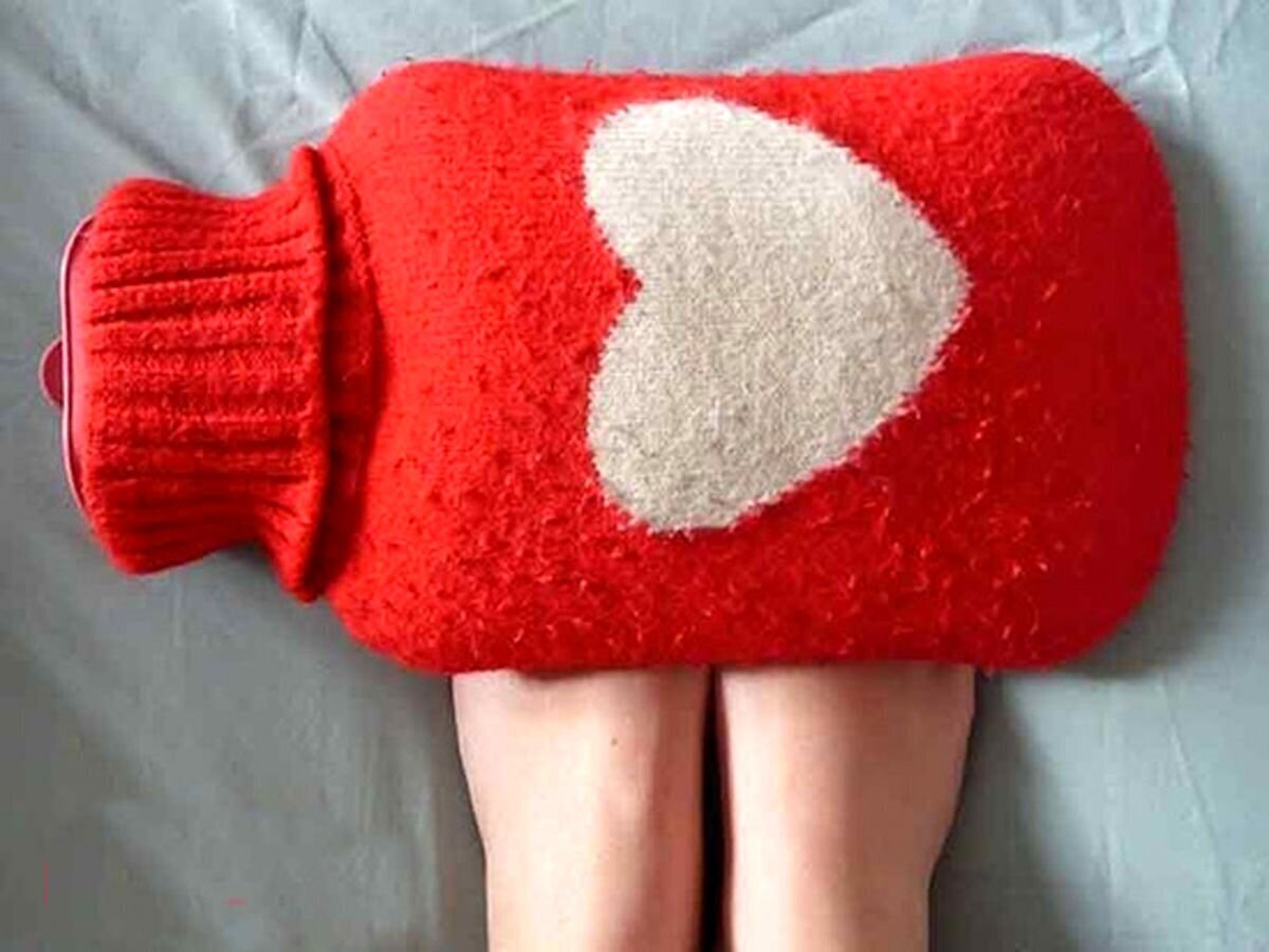 متخصصان می‌گویند اینکه بعضی افراد همیشه یا در اکثر مواقع احساس سرما می‌کنند، بی‌دلیل نیست و دلایل علمی و پزشکی دارد؛ از کم‌خونی گرفته تا کم‌کاری تیروئید، کم‌خوابی و حتی کم‌آبی بدن.