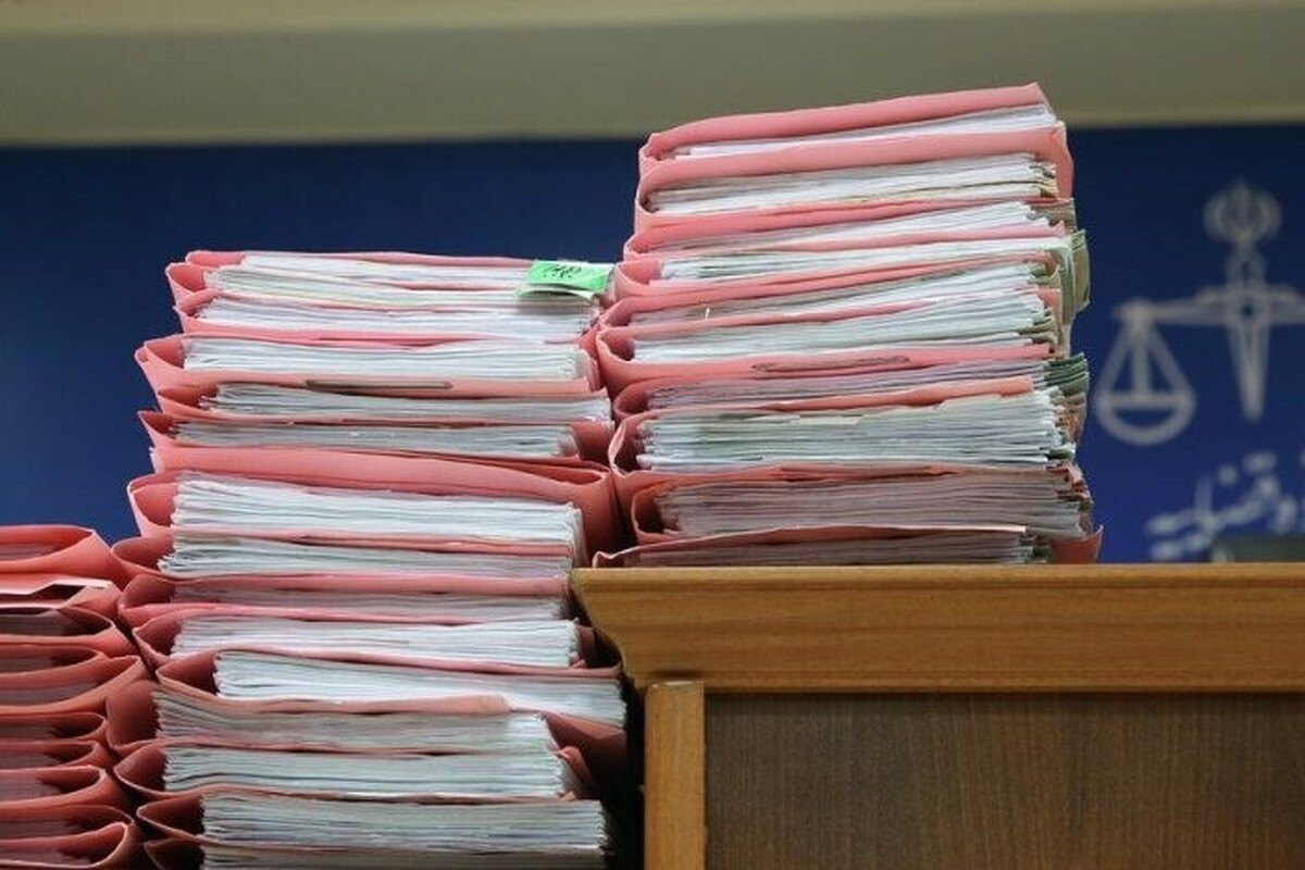 افتتاح دانشگاه پزشکی ارمنستان، شعبه‌ی ایران این پیام اگرچه یک پیامک ساده تبلیغاتی به نظر می‌رسید، اما سرآغازی برای تغییر سرنوشت یک دختر جوان ۱۸ ساله بود.