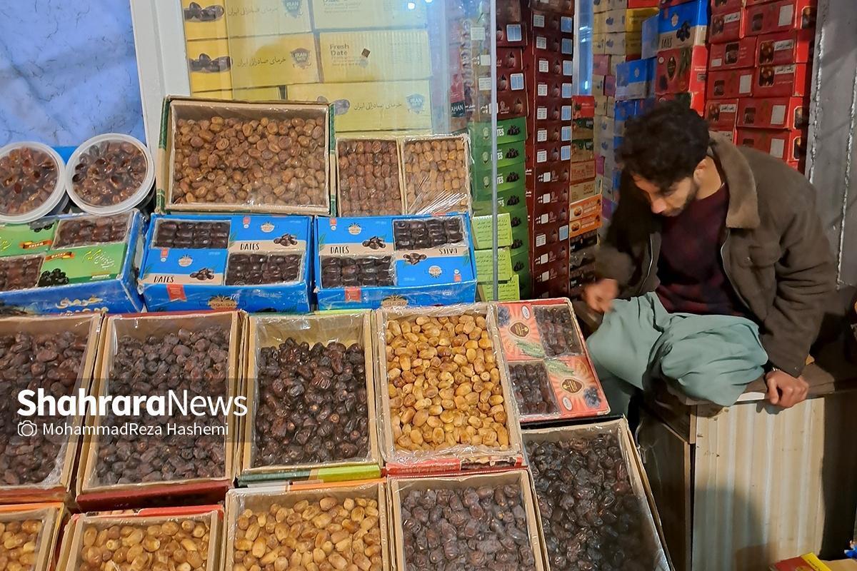 اتحادیه بارفروشان مشهد قیمت انواع میوه و صیفی‌جات به صورت عمده‌فروشی در میادین تره‌بار را اعلام کرد.