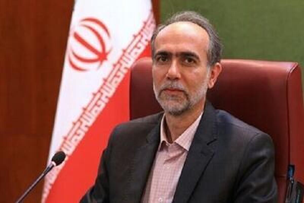 طرح ملی «محیط‌یار» ذیل برنامه «سفیران سلامت دانش‌آموزی» از سوی معاون تربیت‌ بدنی و سلامت وزارت آموزش و پرورش برای مراقبان سلامت مدارس اجرا می‌شود.