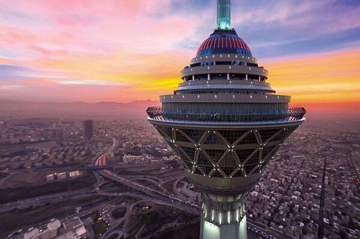 مدیرعامل شرکت برج میلاد تهران گفت: شرکت تفریحی و گردشگری در برج میلاد تشکیل شد. اعتبارات و زیرمجموعه‌های این شرکت باید تا پایان سال تعیین و تکلیف شوند.