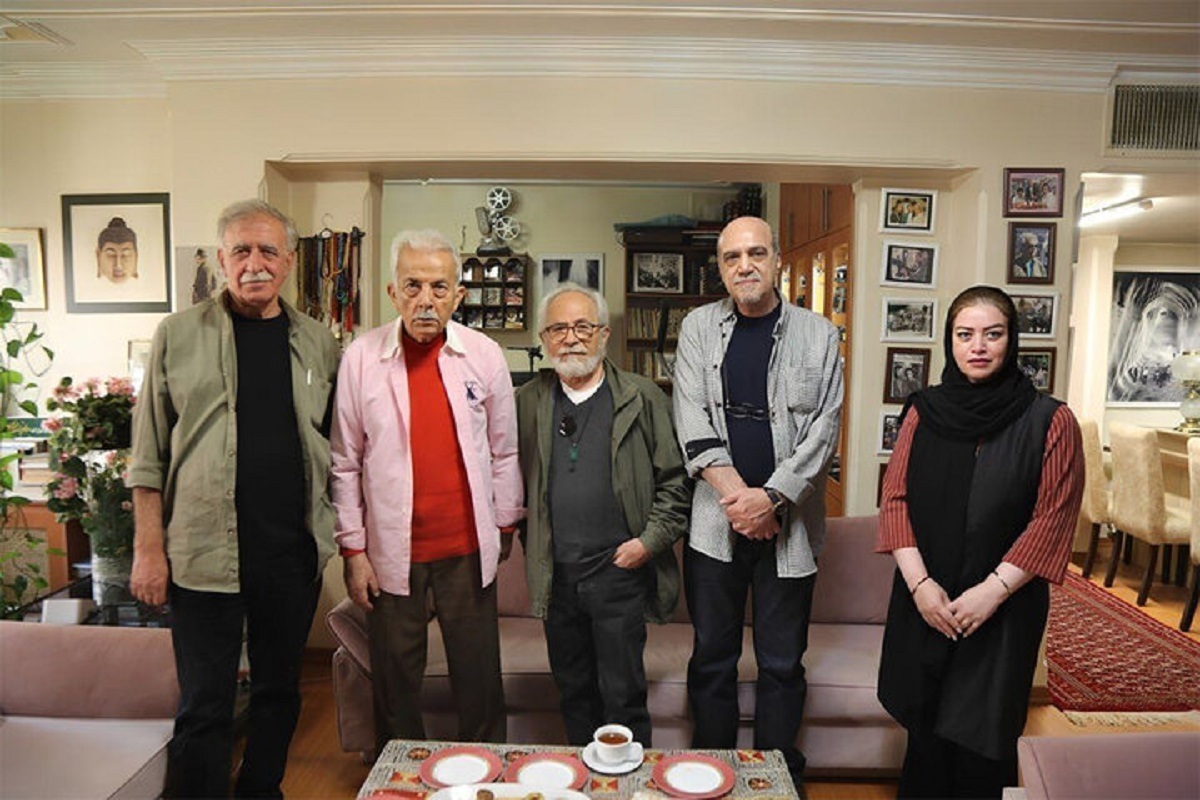 مدیرعامل خانه سینما به عیادت رضا بانکی عکاس، تهیه کننده، فیلمبردار و بازیگر پیشکسوت سینما رفت.