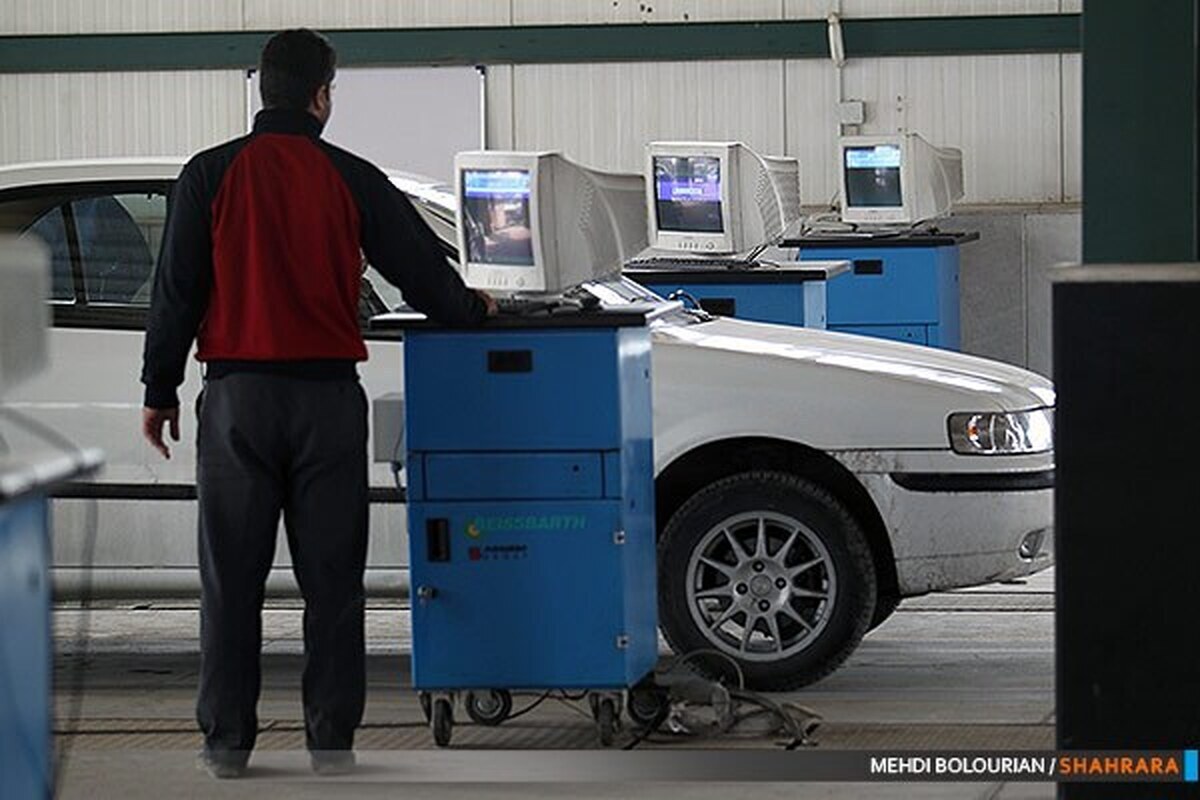 مدیرکل راهبری و نظارت بر حمل‌ونقل و ترافیک شهرداری مشهد، اعلام کرد که بیش از ۴۸۸ هزار دستگاه خودرو سبک در سال گذشته به مراکز معاینه فنی مشهد مراجعه داشته‌اند که برای ۳۶۶ هزار و ۲۲۶ خودرو گواهی معاینه فنی صادر شده است.
