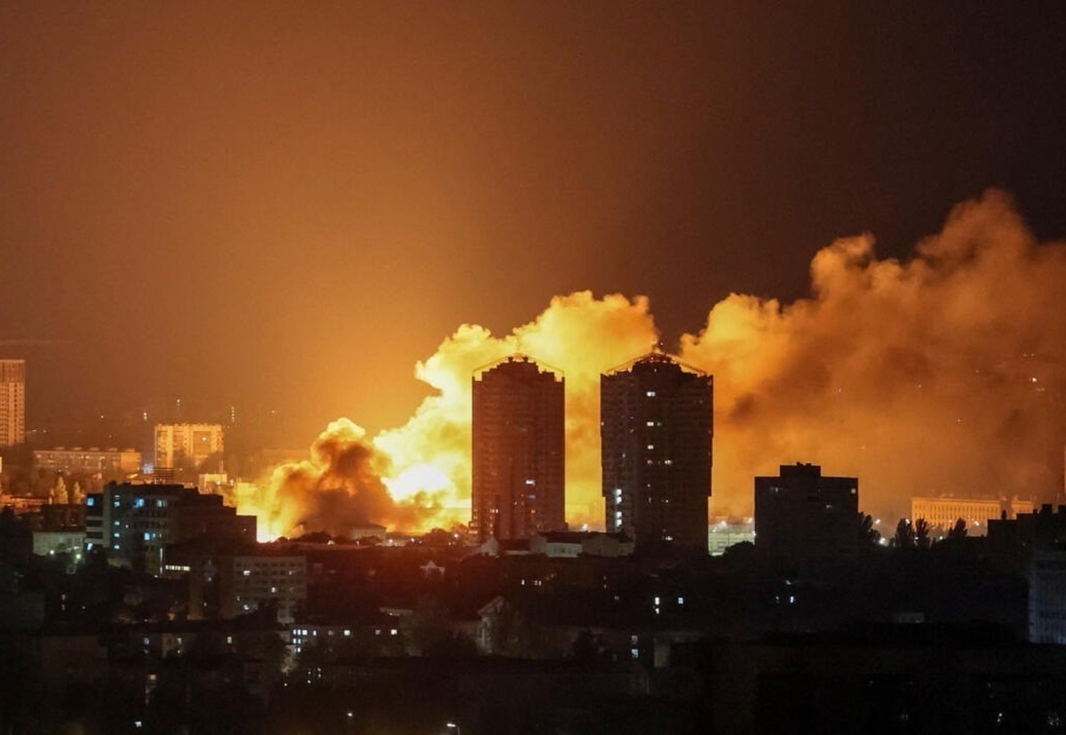 در حالی که روسیه در هفته‌های اخیر دامنه عملیات نظامی خود را گسترش داده، پایتخت اوکراین بار دیگر هدف حمله‌ای وسیع قرار گرفت.