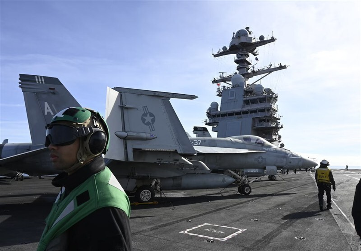 وزیر جنگ آمریکا از آغاز عملیات موسوم به «نیزه جنوبی» علیه «قاچاقچیان مواد مخدر» خبر داد، اما هیچ اشاره‌ای به ونزوئلا نکرد.