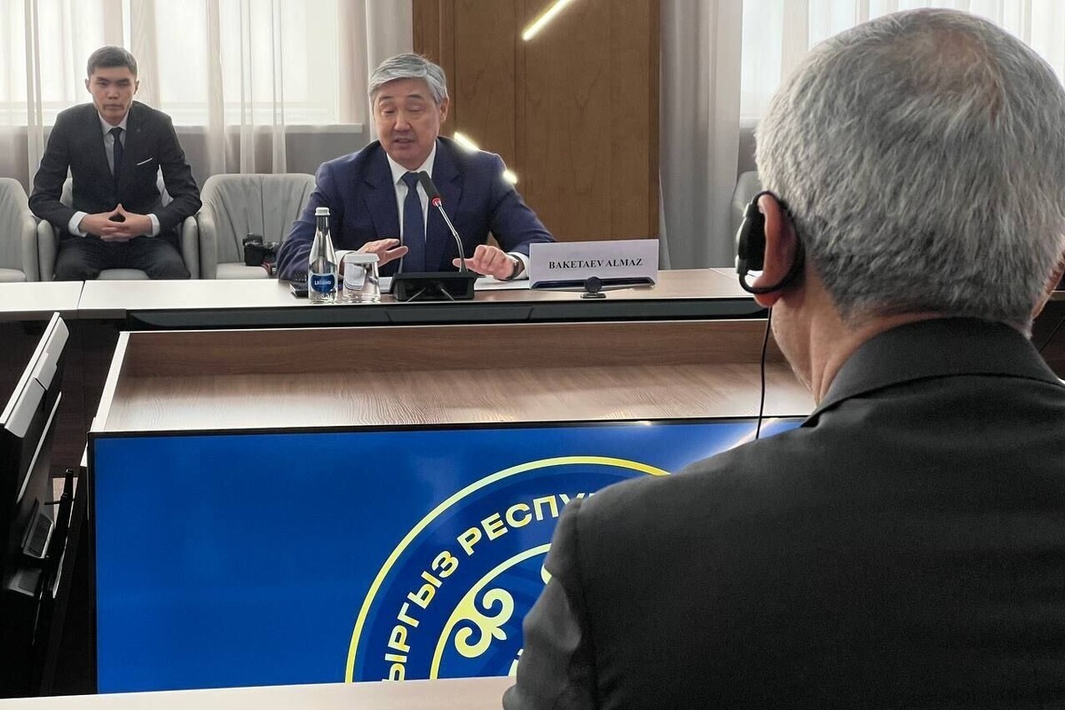 وزیر سرمایه‌گذاری قرقیزستان با تشریح ساختار و مأموریت‌های وزارت سرمایه گذاری این کشور نسبت به گسترش همکاری‌های مالی با جمهوری اسلامی ایران اعلام آمادگی کرد.