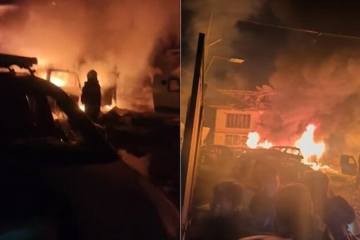 یک مقام پلیس محلی اعلام کرد که بر اثر انفجار در یک ایستگاه پلیس در شهر سرینگر واقع در کشمیر هند، چندین نفر مجروح شدند.