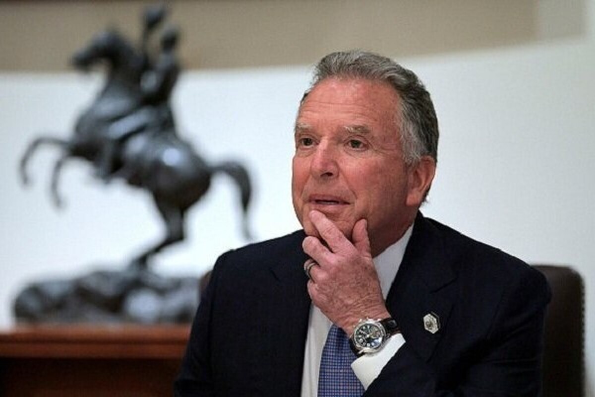 یک رسانه آمریکایی فاش کرد که فرستاده ویژه ترامپ در امور خاورمیانه، درصدد دیدار با مقام ارشد حماس است.