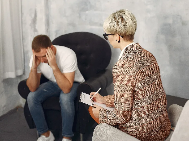 هزینه روانشناس در مشهد چقدر است؟ روانشناس