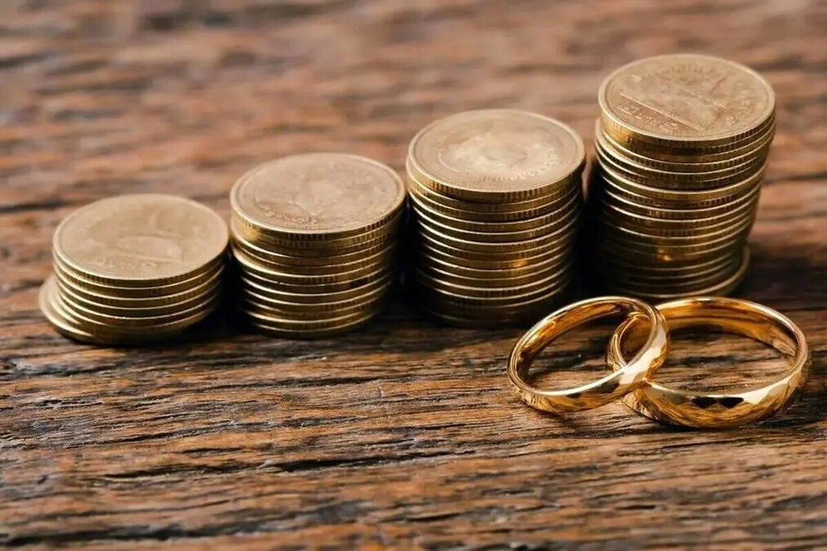 یک حقوقدان گفت: هم‌زمان با تغییر رویکرد قانون‌گذار، زنان ترجیح می‌دهند امنیت خود را نه با مهریه‌های بالا، بلکه با شروط ضمن عقد تأمین کنند.