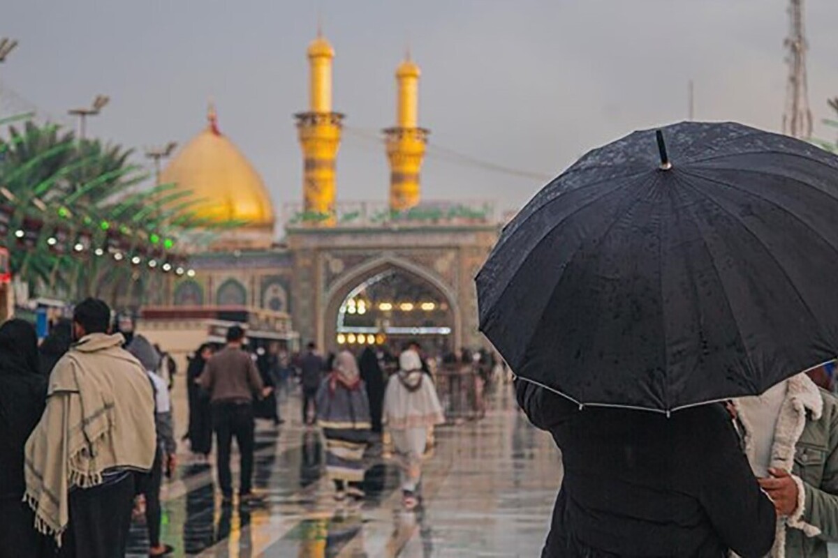 ویدئویی از بارش باران در نجف اشرف را مشاهده می‌کنید.