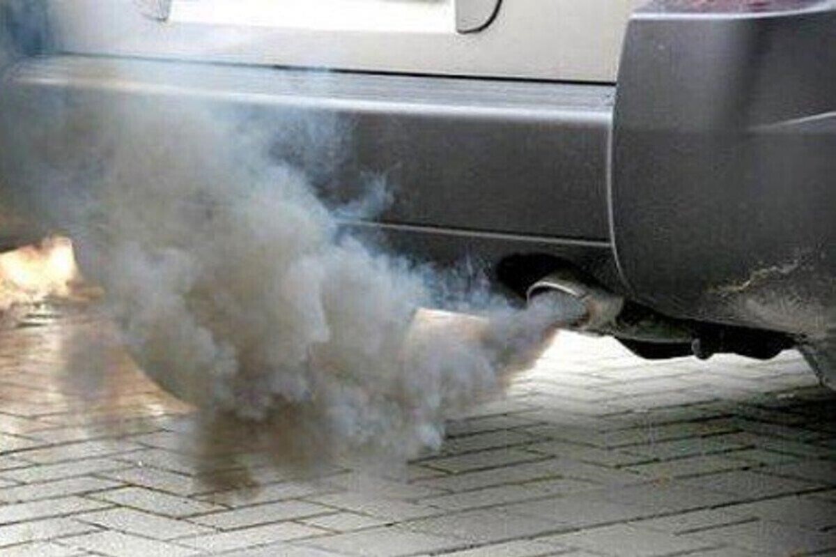 رئیس اداره محیط زیست، سلامت و ایمنی شهرداری مشهد گفت: طی شش ماه نخست سال ۱۴۰۴، مجموعاً ۹۵۱۹ خودرو در سطح شهر مشهد پایش شده‌اند که از این تعداد، ۱۳۰۱ دستگاه آلاینده تشخیص داده شده‌اند. پراید با سهم ۷۱ درصدی، همچنان پرچمدار خودروهای آلاینده در مشهد است.