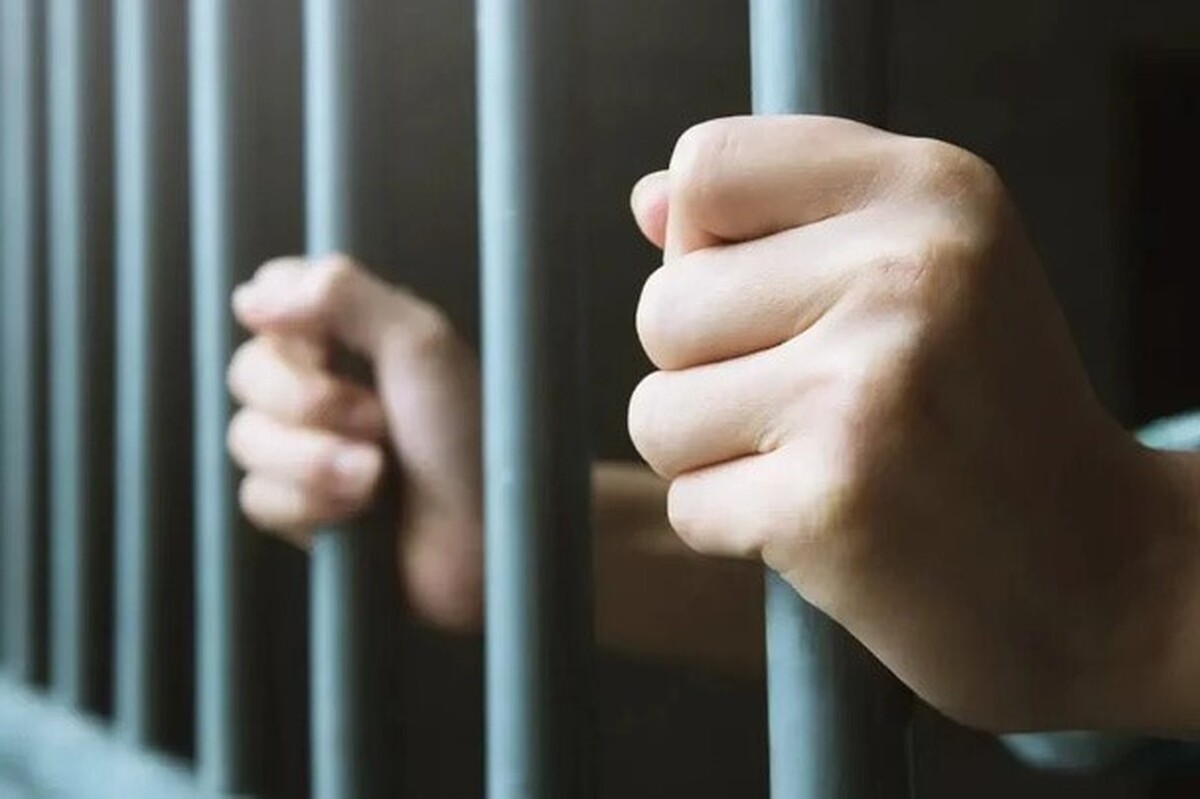 ستاد دیه کشور اعلام کرد که استان تهران با میزبانی از ۱۸۴ بانوی گرفتار حبس، در راس فهرست عددی بیشترین زندانی قرار داشته و در رتبه‌های بعدی این جدول آماری استان فارس و مازندران هستند که هر کدام به ترتیب دارای ۹۶ و ۸۵ خانم زندانی هستند.