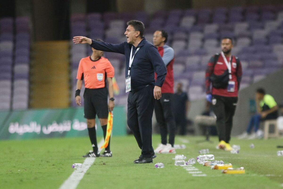 به نظر می رسد سرمربی تیم ملی برای جلوگیری از فشارهای روانی احتمالی، مخالف رویارویی تیمش با مصر در دیدار اول تورنمنت العین بوده است.