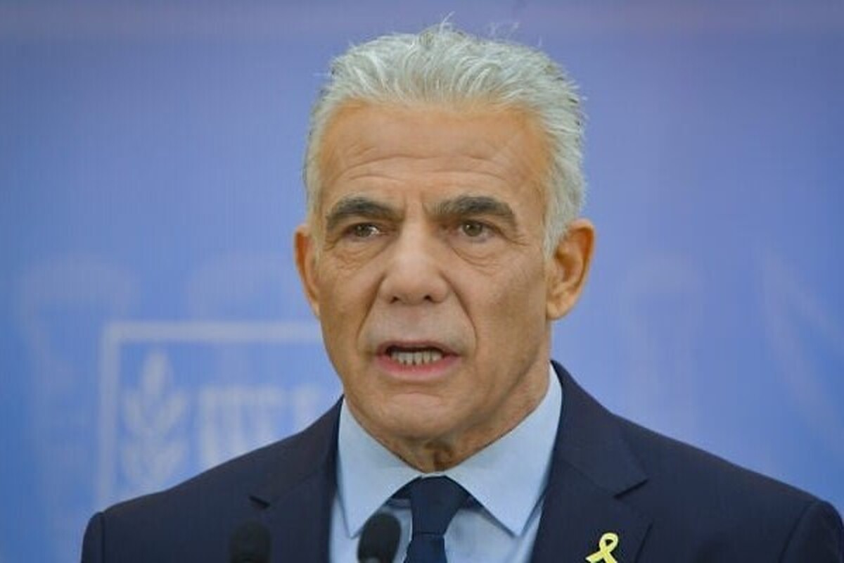 رئیس اپوزیسیون رژیم صهیونیستی، ضعف کابینه نخست‌وزیر رژیم صهیونیستی را به باد انتقاد گرفت و گفت فروش جنگنده‌های اف-۳۵ به عربستان سعودی «هرگز بخشی از مذاکرات عادی‌سازی روابط نبوده است».