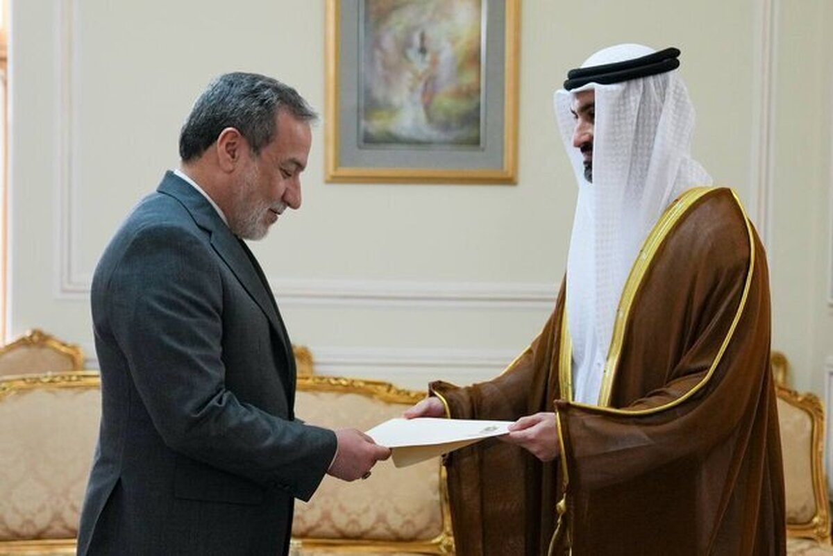 سفیر جدید امارات در ایران استوارنامه‌اش را به عراقچی تسلیم کرد.