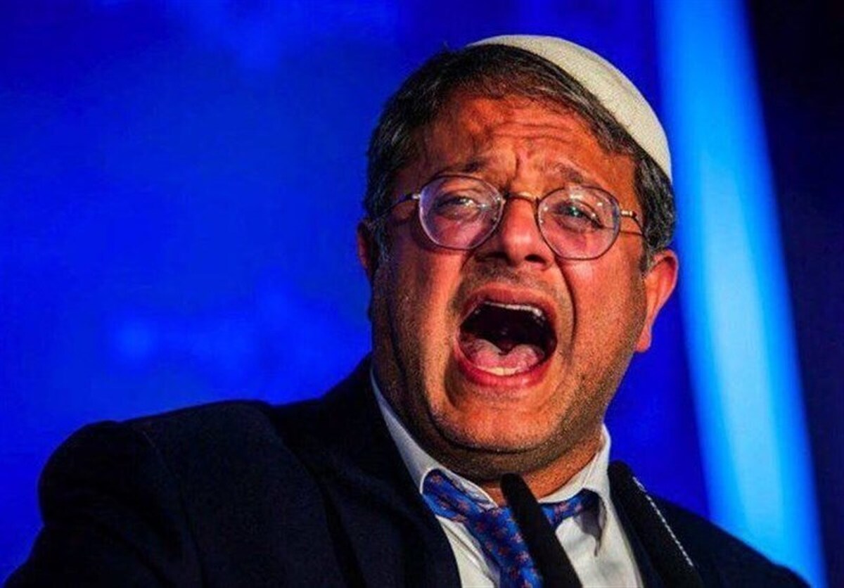 وزیر امنیت داخلی رژیم صهیونیستی در اظهارنظر توهین‌آمیز، مردم فلسطین را ملتی ساختگی خواند و تهدید کرد اگر کشوری به‌نام فلسطین برپا شود، محمود عباس را زندانی خواهد کرد.