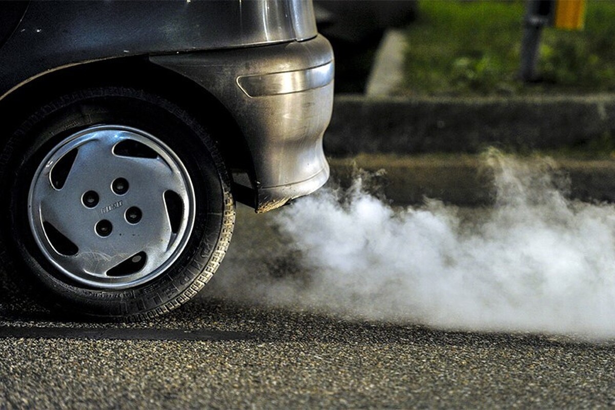 آلایندگی با ۳۶ درصد، اصلی‌ترین علت مردودی خودرو‌ها در معاینه فنی مشهد