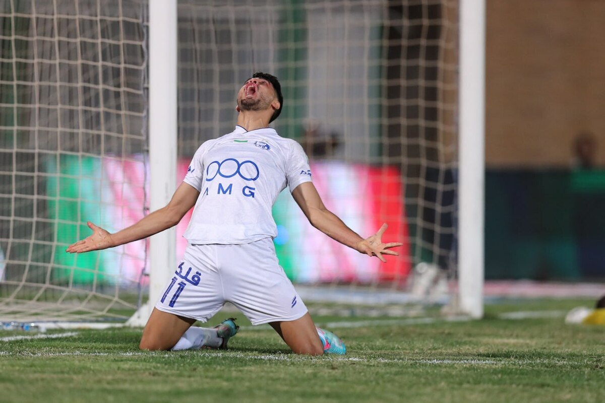 باشگاه استقلال قصد دارد در نیم فصل نقل و انتقالات لیگ برتر بار دیگر اقدام به جذب بازیکنان بزرگی در حد و اندازه منیرالحدادی کنند.