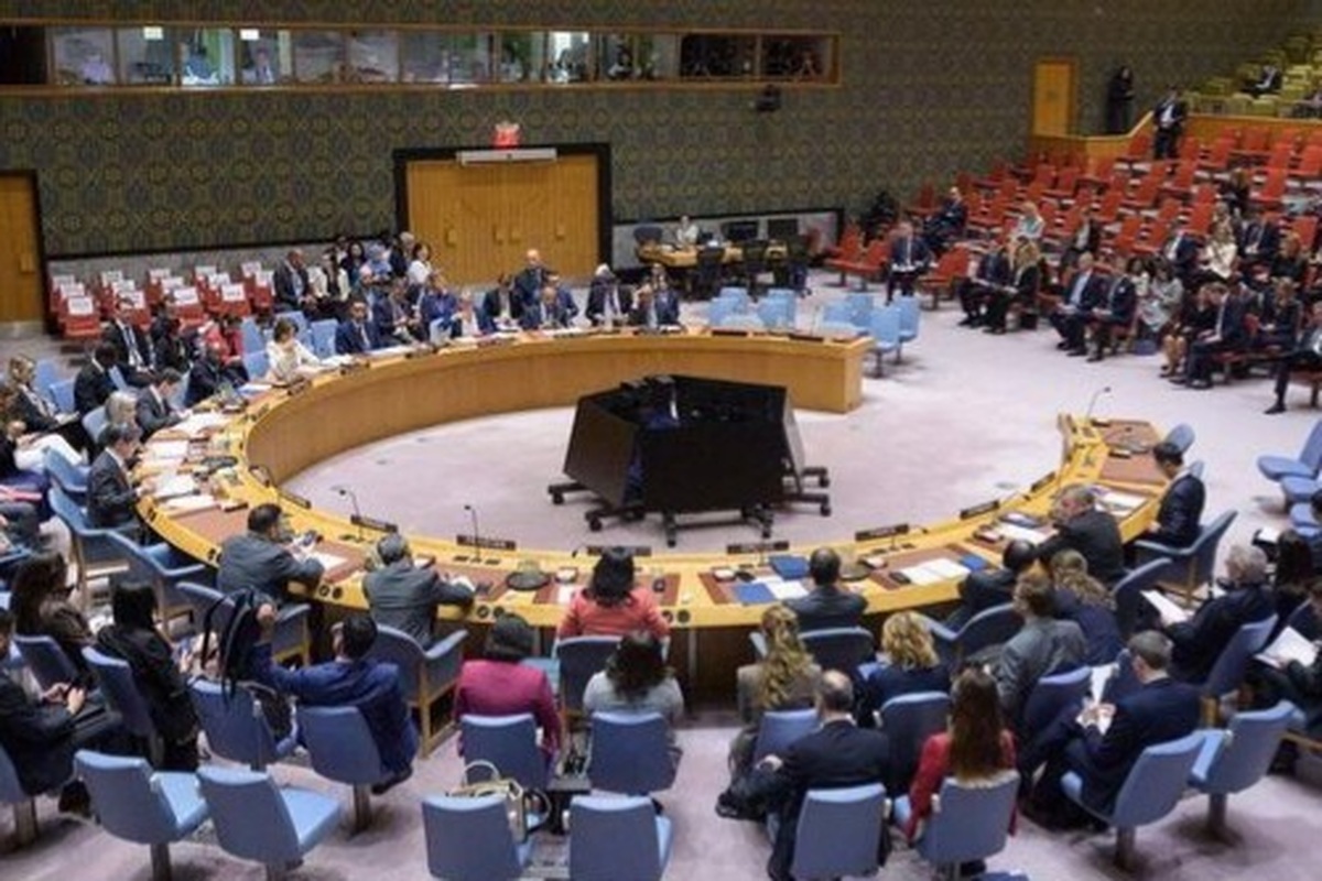 نماینده ایران در سازمان ملل در ادامه در واکنش به تصویب پیش‌نویس قطعنامه ایالات متحده در روز گذشته درباره غزه تاکید کرد: جمهوری اسلامی ایران نگرانی‌های مطرح‌شده از سوی اعضای شورای امنیت را در خصوص سازوکار‌های مندرج در آن قطعنامه که می‌کوشند مسئولیت‌های سازمان ملل متحد و نهاد شورای امنیت را دور بزنند، مورد توجه قرار می‌دهد.