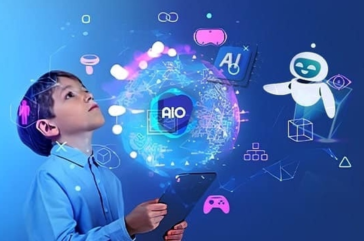 معاون استاندار خراسان‌رضوی و فرماندار ویژه تربت‌حیدریه از آموزش ۱۵ هزار دانش‌آموز متوسطه در حوزه هوش مصنوعی خبر داد.