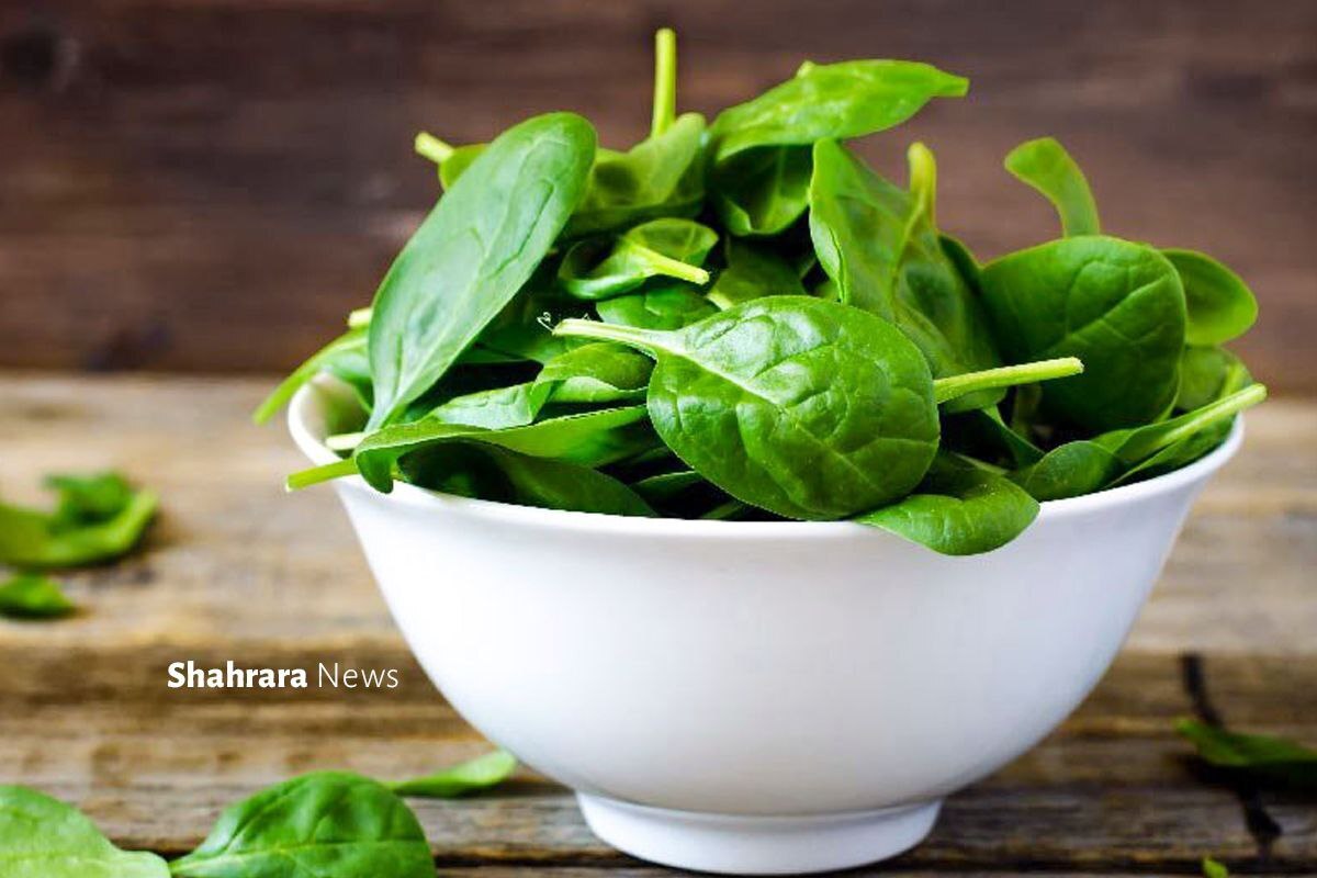 سلامتی بهترین و بالاترین نعمت برای همه ماست. برای سالم بودن علاوه بر ورزش باید همیشه تغذیه‌ای سالم داشته باشیم‌.