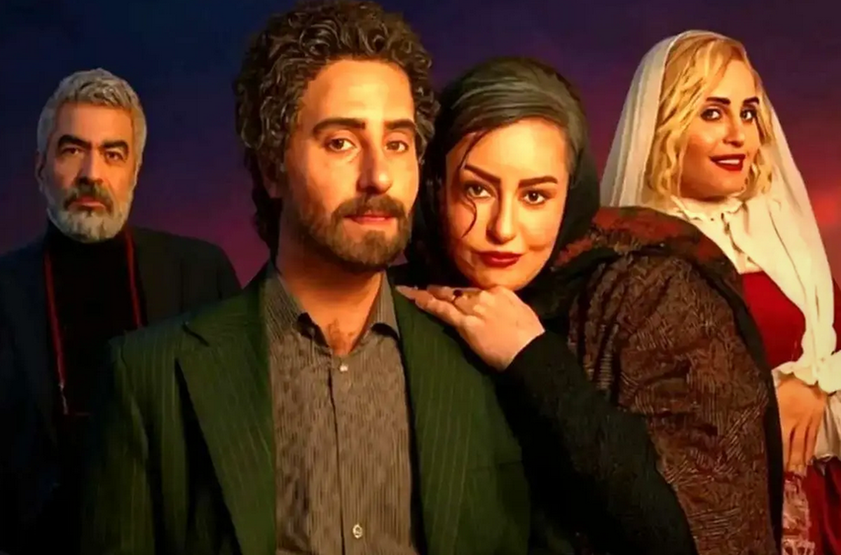 فیلم کمدی «کج پیله» به نویسندگی، تهیه‌کنندگی و کارگردانی هاتف علیمردانی با فروش بیش از ۱۳ میلیارد ریال در یک هفته اخیر در صدر گیشه سینمای خراسان رضوی قرار گرفته است.