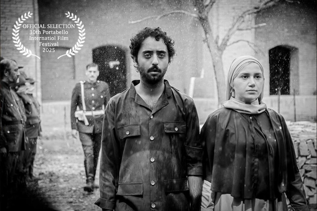 «رادیون» و «سرود کلنل»، دو فیلم کوتاه از هنرمندان مشهدی، امسال توانستند نام خراسان رضوی را در میان برترین‌های چهل‌ودومین جشنواره بین‌المللی فیلم کوتاه تهران جای دهند.