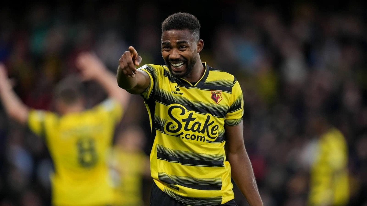 به نظر می‌رسد مذاکرات برای جذب مهاجم نیجریه‌ای سابق ناتینگام فارست توسط پرسپولیس به نتیجه رسیده است.