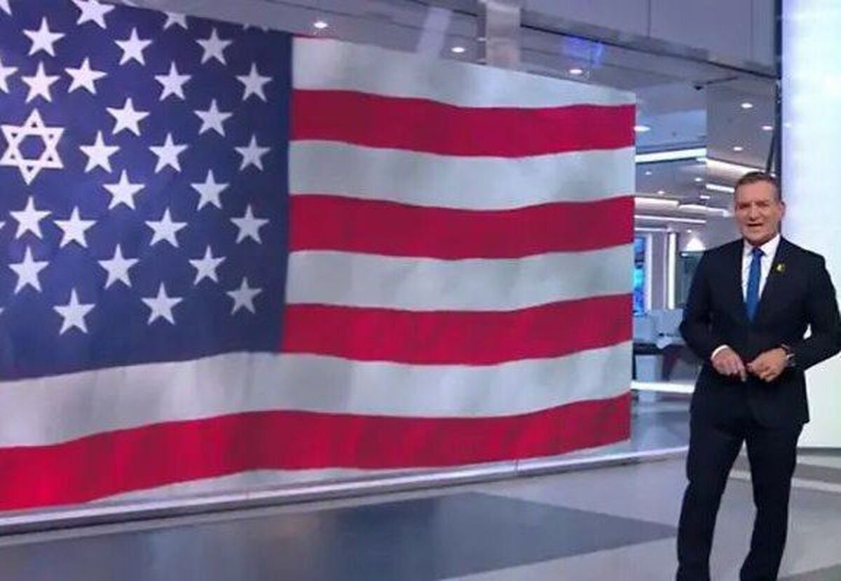 شبکه ۱۲ رژیم صهیونیستی شب گذشته (جمعه) در برنامه معروف خود به نام اولپان شیشی، رژیم صهیونیستی را ایالت پنجاه و یکم آمریکا خواند؛ گویی که هیچ تصمیمی از طرف خود نمی‌تواند بگیرد.