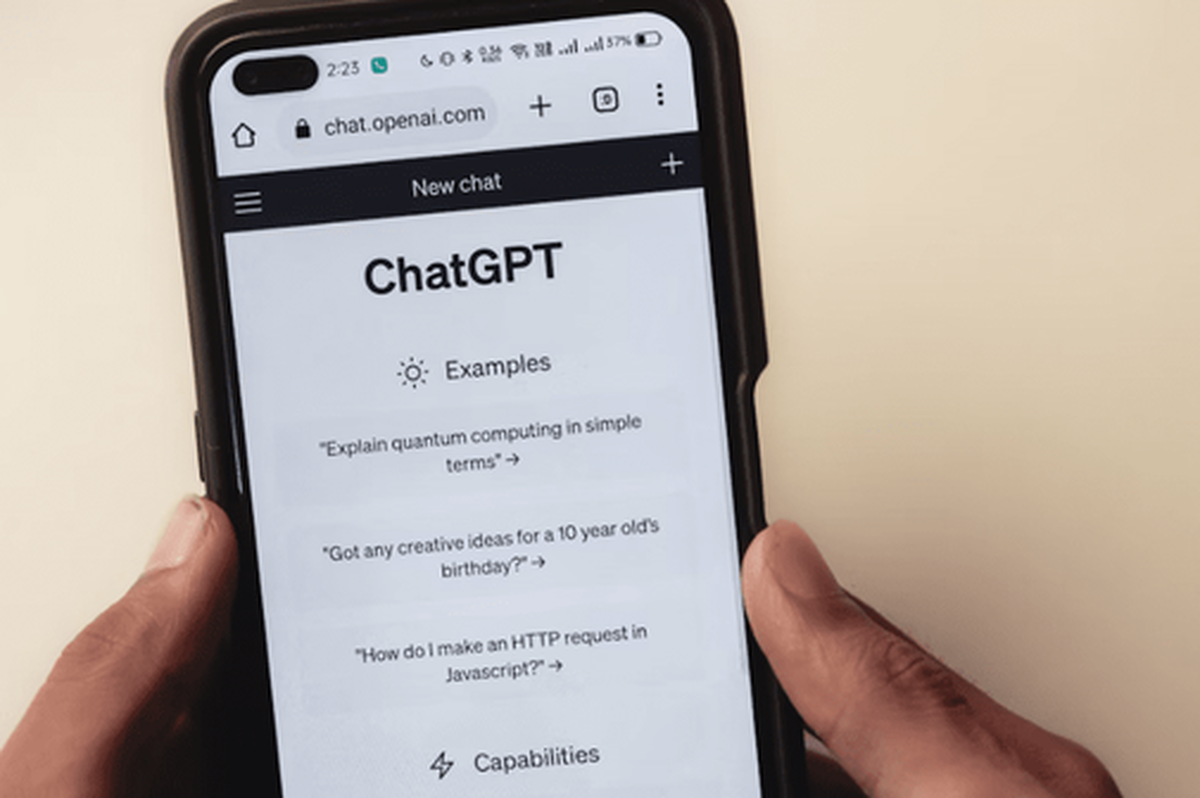 همه ما در صورت استفاده از چت‌بات‌ها شاهد چاپلوسی آنها بوده‌ایم، اما اکنون علم هم این مساله را تأیید می‌کند.