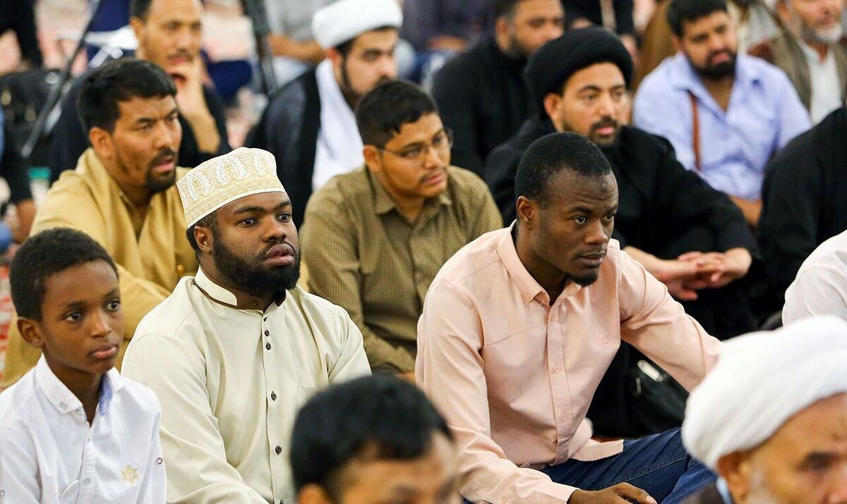 تحصیل دانش پژوهان از ۱۳۰ ملیت در جامعةالمصطفی