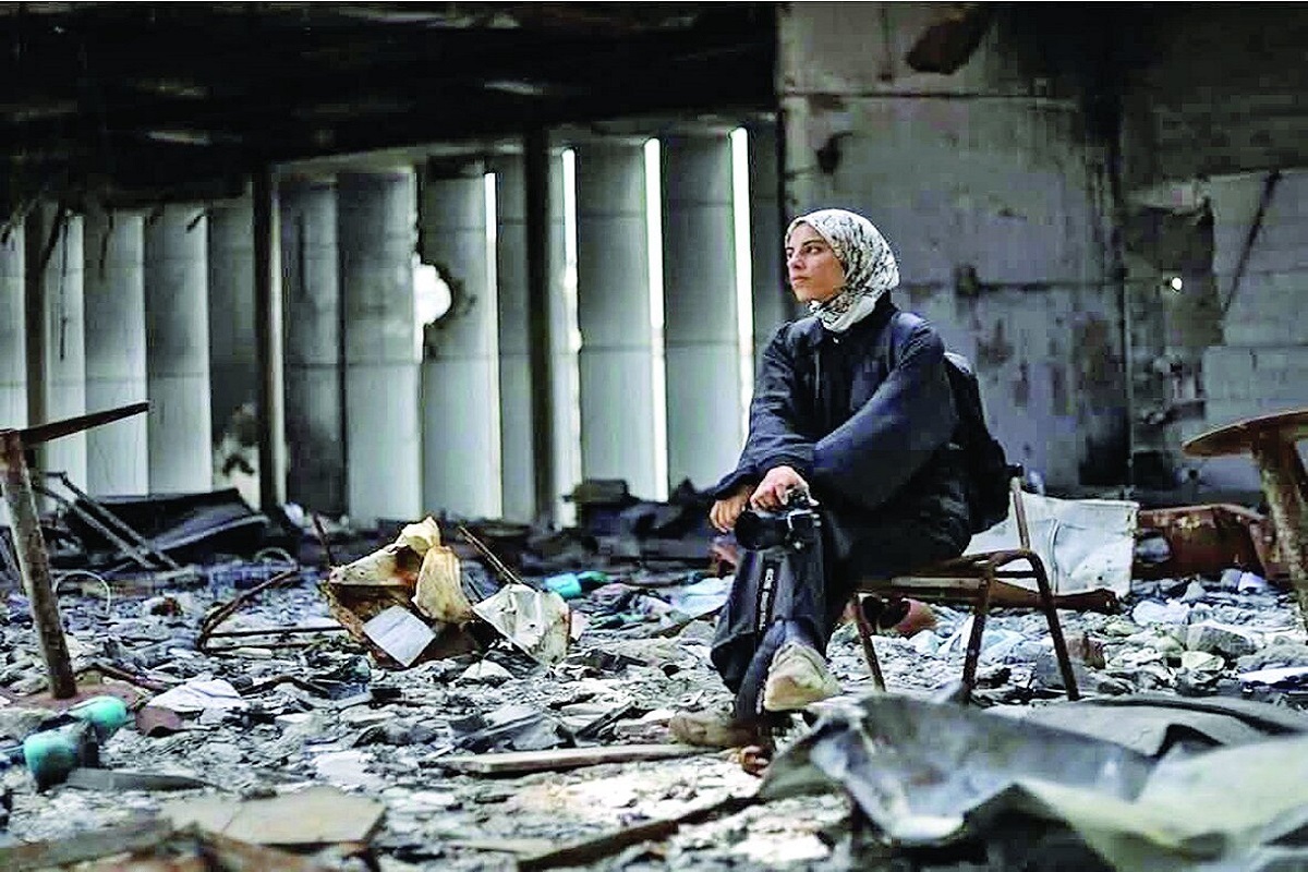 فیلم مستند بلند «روحت را بر دستت بگذار و راه برو» ساخته سپیده فارسی یکی از مدعیان اسکار ۲۰۲۶ در شاخه بهترین فیلم بین‌المللی است.