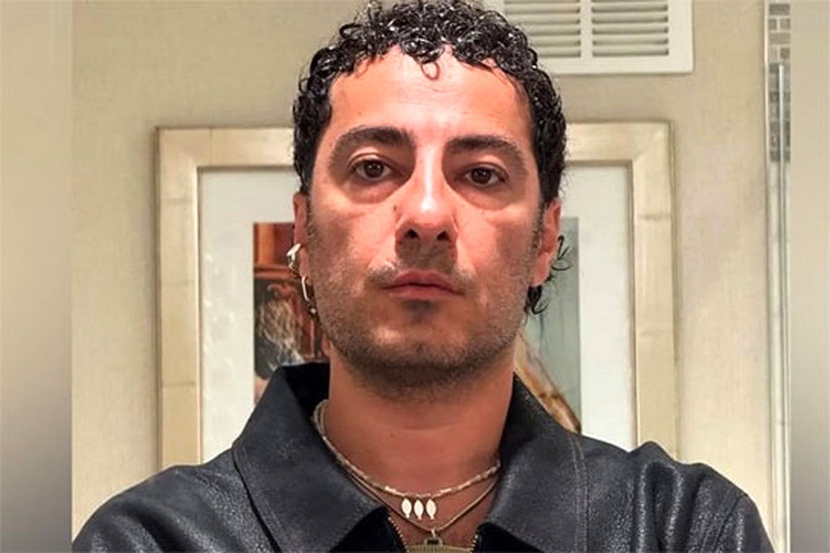 دلیل انصراف «نوید محمدزاده» از اجرا‌های بین‌المللی «سیصد» چیست؟