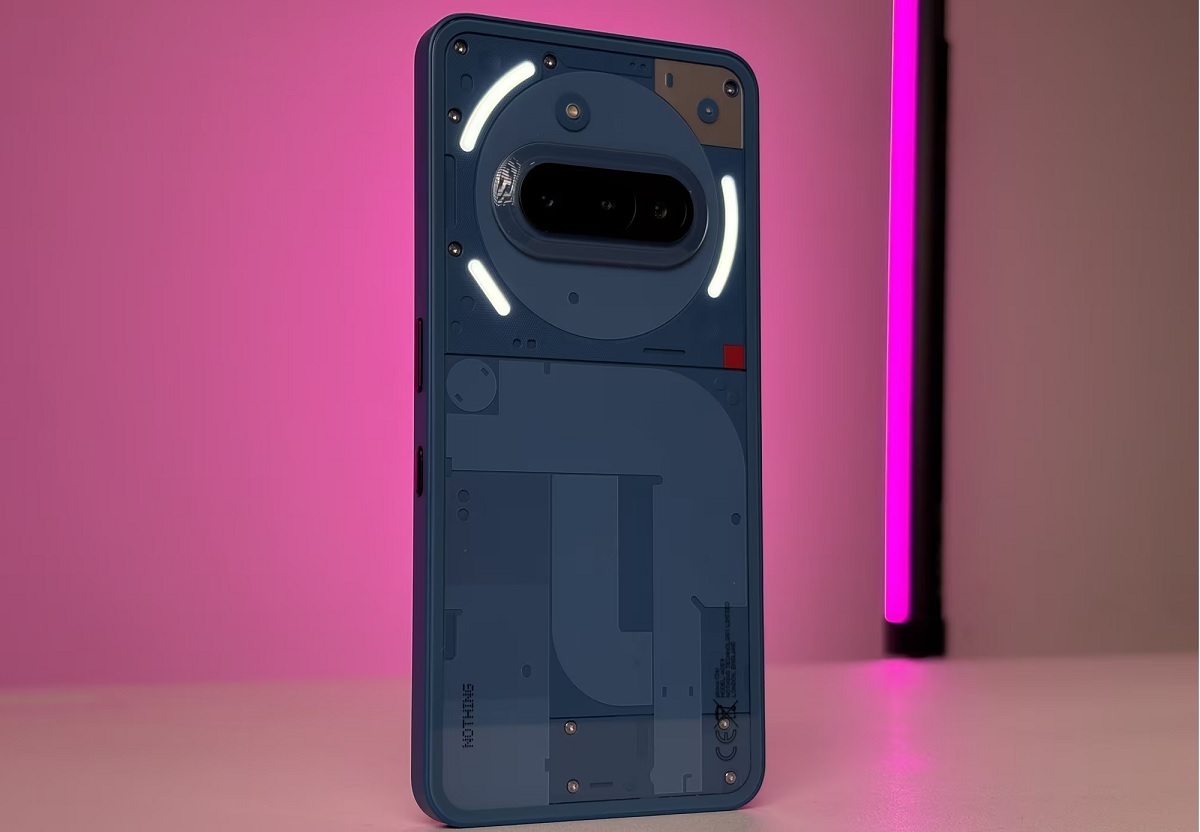 گوشی ناتینگ فون (۳a) لایت به تازگی در Geekbench مشاهده شده و حالا اطلاعات مهمی درباره مشخصات سخت‌افزاری، قیمت و تاریخ عرضه آن لو رفته است.