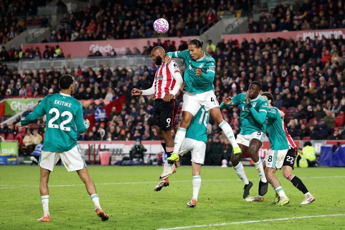 اسطوره باشگاه لیورپول معتقد است که شاگردان اسلوت در وضعیتی کاملا بحرانی قرار گرفته اند.