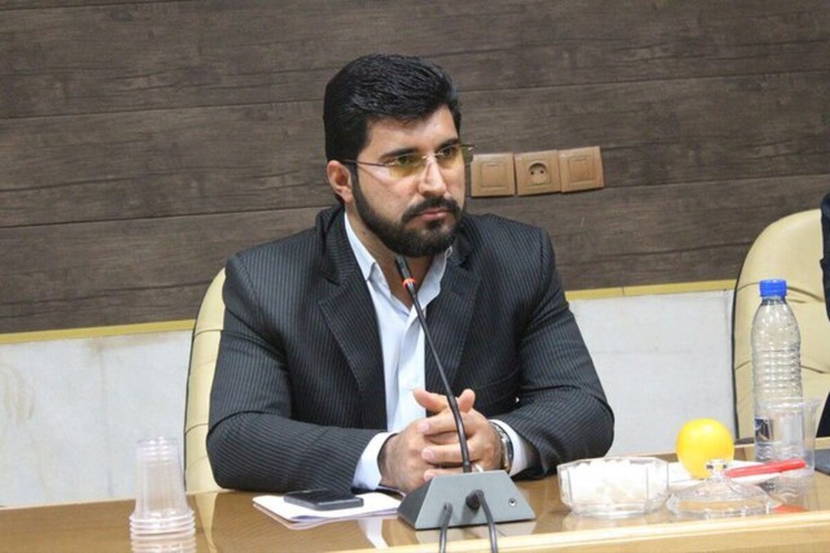 سخنگوی کمیسیون اصل نود مجلس شورای اسلامی تاکید کرد: باتوجه به هزینه های سنگینی که مردم صرف رفت و آمد به تهران می کنند، تفویض اختیارات به استانداران هزینه های سنگینی را از پیش پای مردم برخواهد داشت.