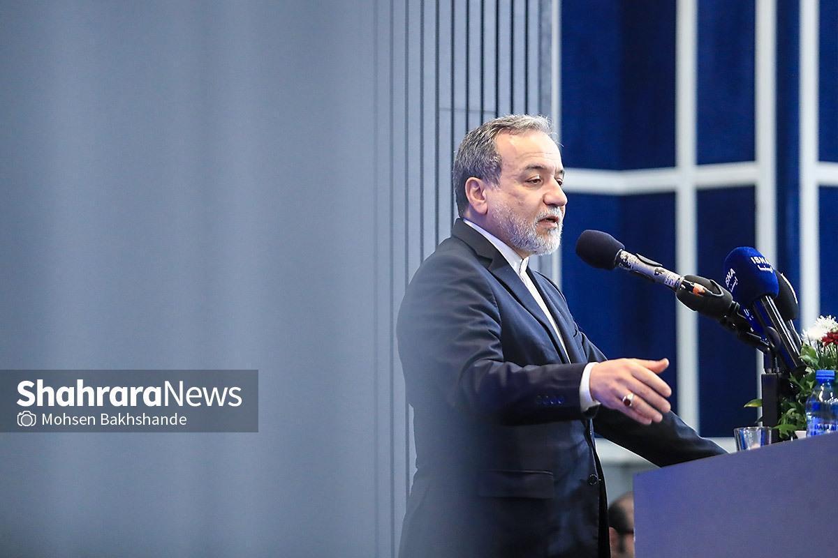 وزیر امور خارجه جمهوری اسلامی ایران، در پیامی به مناسبت هفته نکوداشت پدافند غیرعامل، تأکید کرد: راهبرد دفاع همه‌جانبه و بهره‌گیری از تمامی ظرفیت‌ها، به ویژه توانمندی‌های حوزه دفاع سیاسی و دیپلماتیک، به‌منظور صیانت از منافع ملی، یکی از اولویت‌های اساسی در دستگاه سیاست خارجی جمهوری اسلامی ایران است.