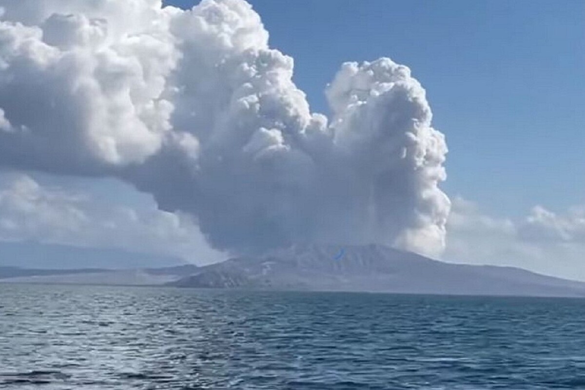 ویدئویی از فوران عظیم آتش‌فشان تال در فیلیپین را مشاهده می‌کنید.