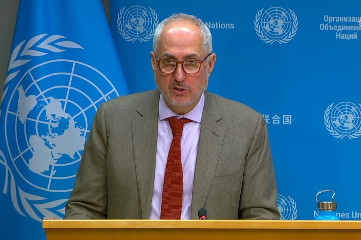 سخنگوی سازمان ملل: از آغاز برداشت زیتون، شهرک‌نشینان اسرائیلی ۸۵ بار به کرانه باختری حمله کرده‌اند