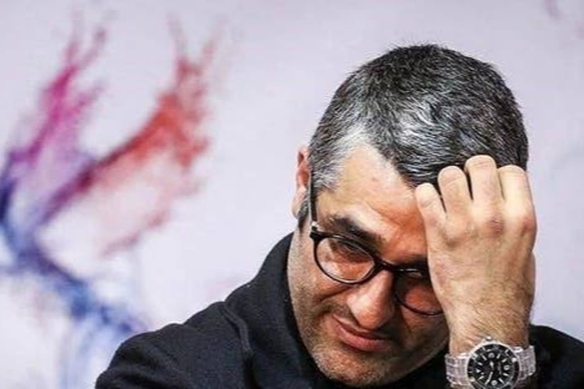 وکیل پژمان جمشیدی در جدیدترین مصاحبه خود، خروج او از کشور را تایید کرد.