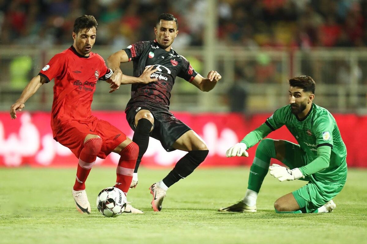 تاریخ و ساعت بازی تراکتور و پرسپولیس | جنگ مهاجمان