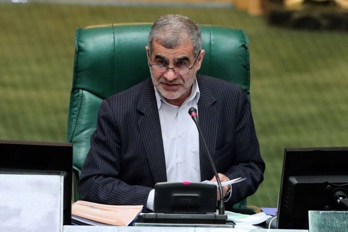 نیکزاد: منابع لازم جهت تهیه ۶۰ دستگاه اتوبوس برای مشهد تأمین خواهد شد + فیلم