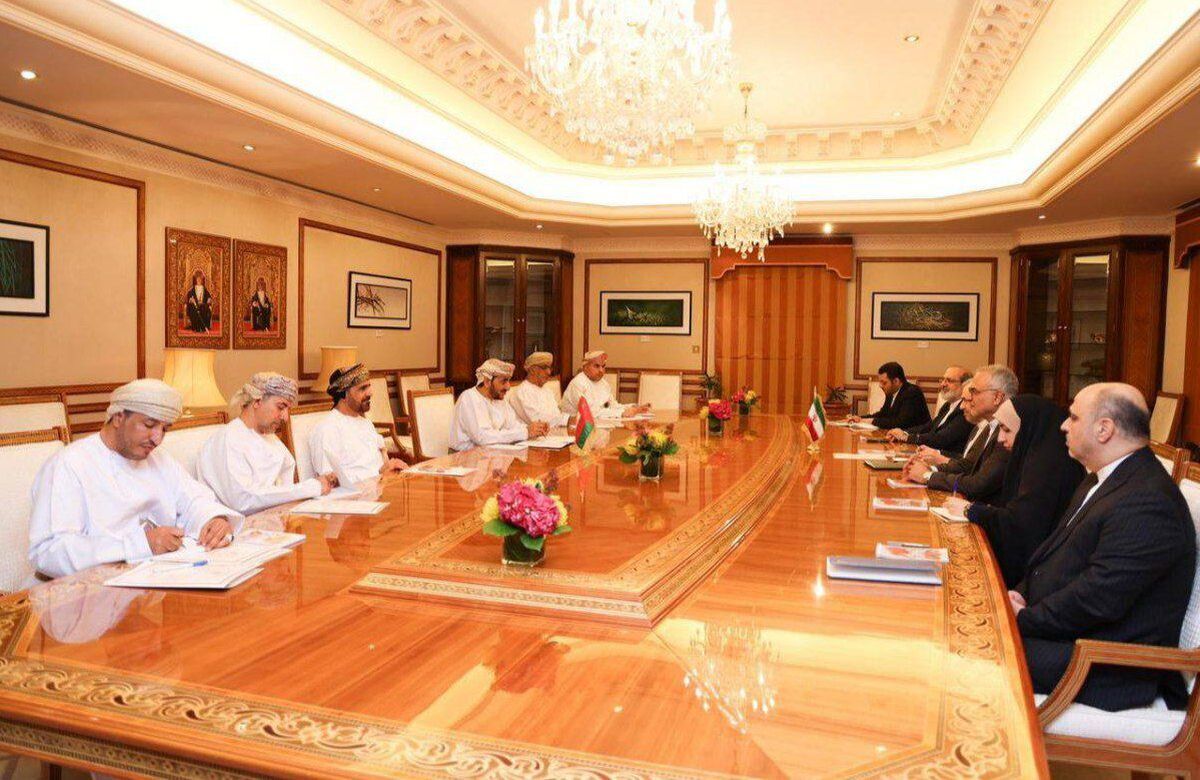 برگزاری یازدهمین نشست کمیته مشورت‌های راهبردی میان جمهوری اسلامی ایران و سلطنت عمان در مسقط