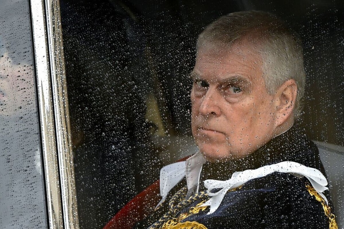 رسوایی خاندان ویندزور به اوج رسید؛ اندرو از سلطنت خلع شد