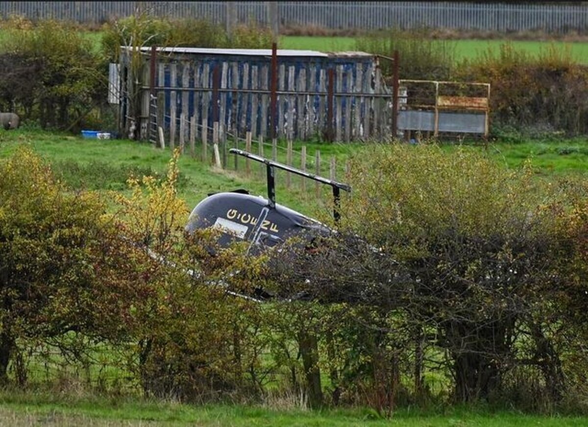 در پی سقوط یک بالگرد در مزرعه‌ای در منطقه «ساوت یورک‌شر» واقع در شمال این کشور یک تن کشته و سه تن دیگر زخمی شدند.