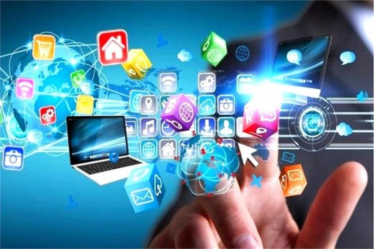 در جهانی که اطلاعات با سرعت نور در گردش است، زنان بیش از هر زمان دیگری در معرض پیام‌های رسانه‌ای قرار دارند.