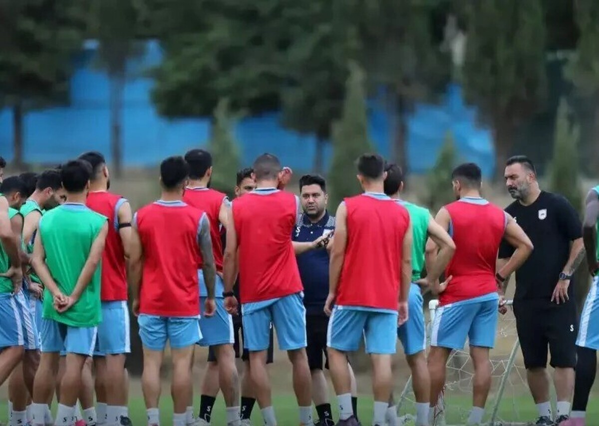 بسیاری از تیم‌های شهرستانی در سال‌های اخیر تمرینات و بازی‌های خود را در تهران برگزار می‌کنند که این مغایر با ذات فوتبال است.